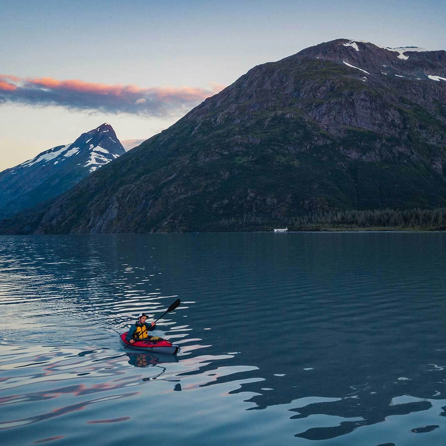 Pelican Sport Advanced Elements Inflatable ADVANCEDFRAME® Kayak 7 Pelican Sport Advanced Elements Inflatable ADVANCEDFRAME® Kayak - Image 5